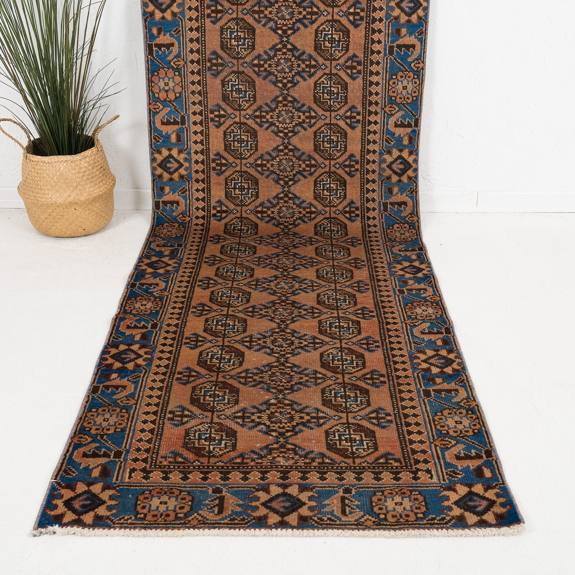 Isolynne - Vintage Turkish Runner Rug