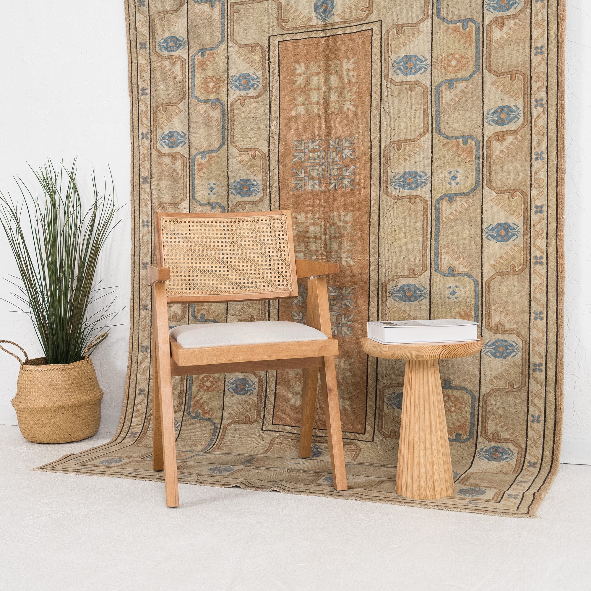 Rosaryna - Vintage Turkish Area Rug