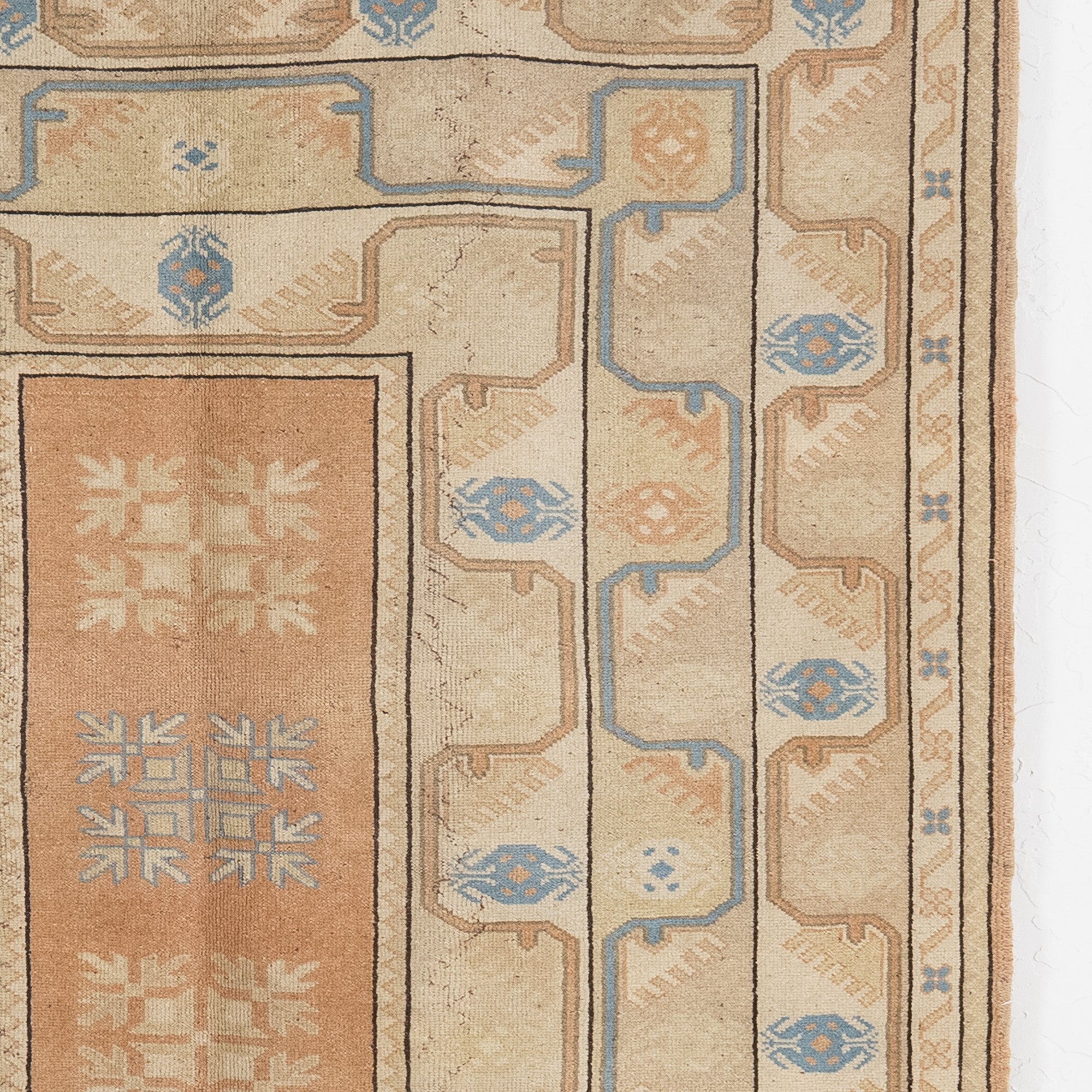 Rosaryna - Vintage Turkish Area Rug