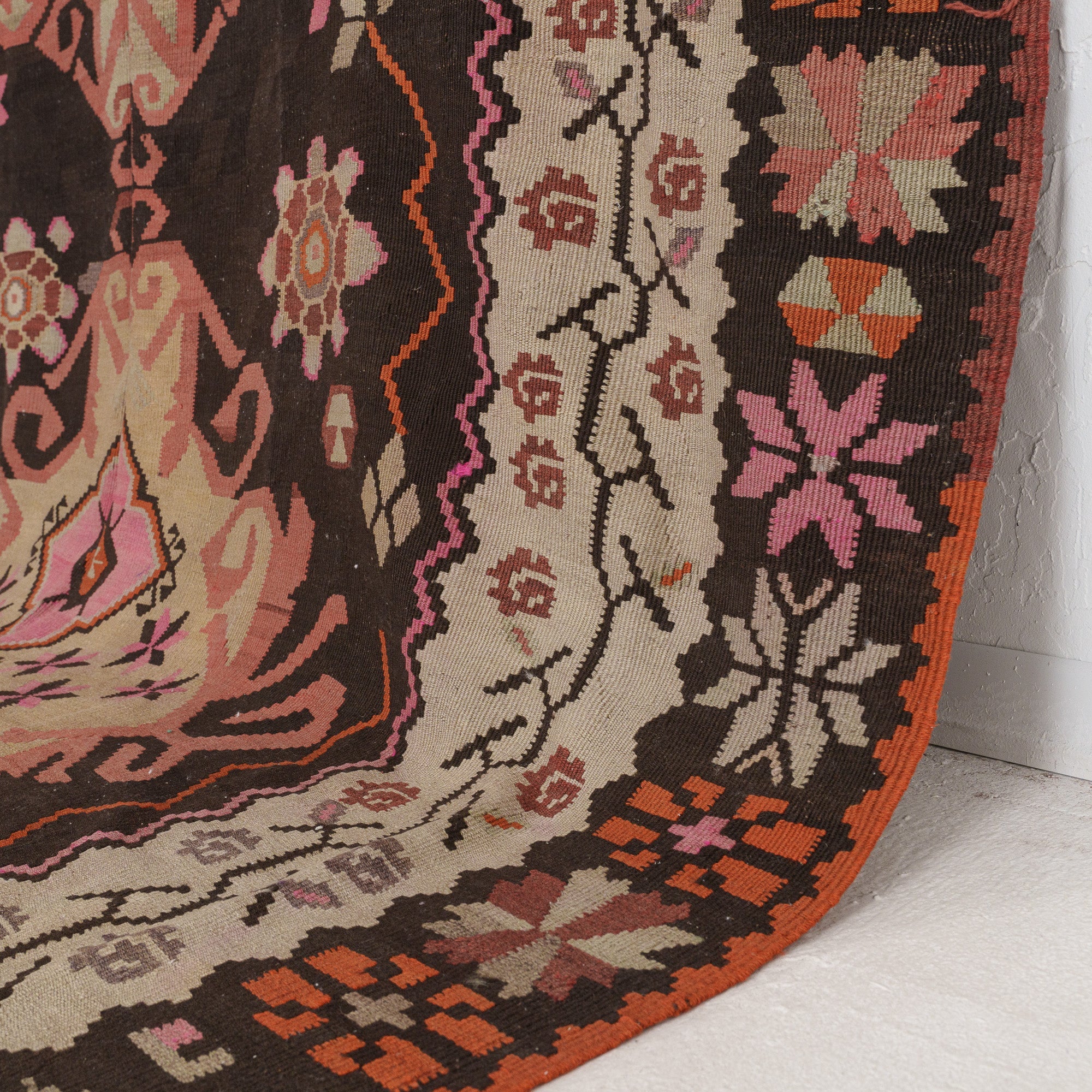 Urieless - Vintage Turkish Area Rug