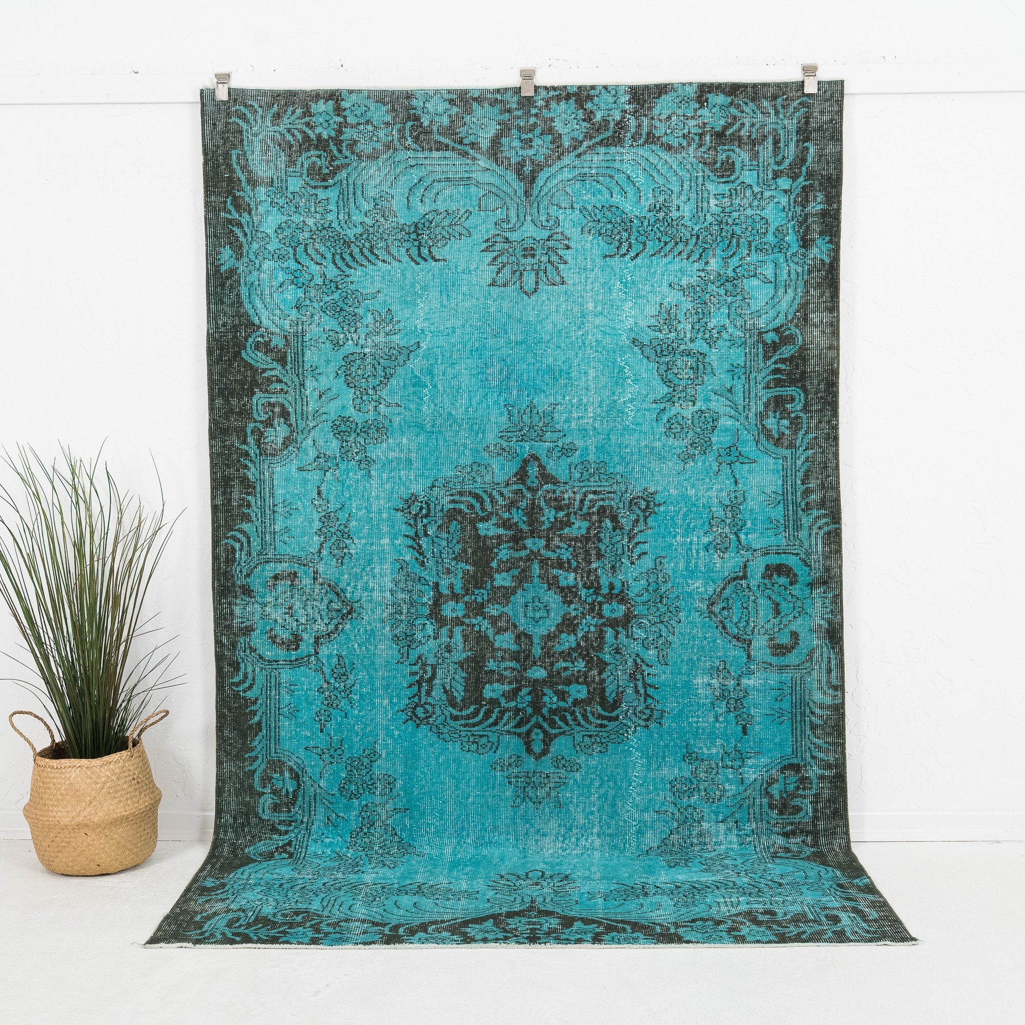 Velyra - Vintage Turkish Area Rug