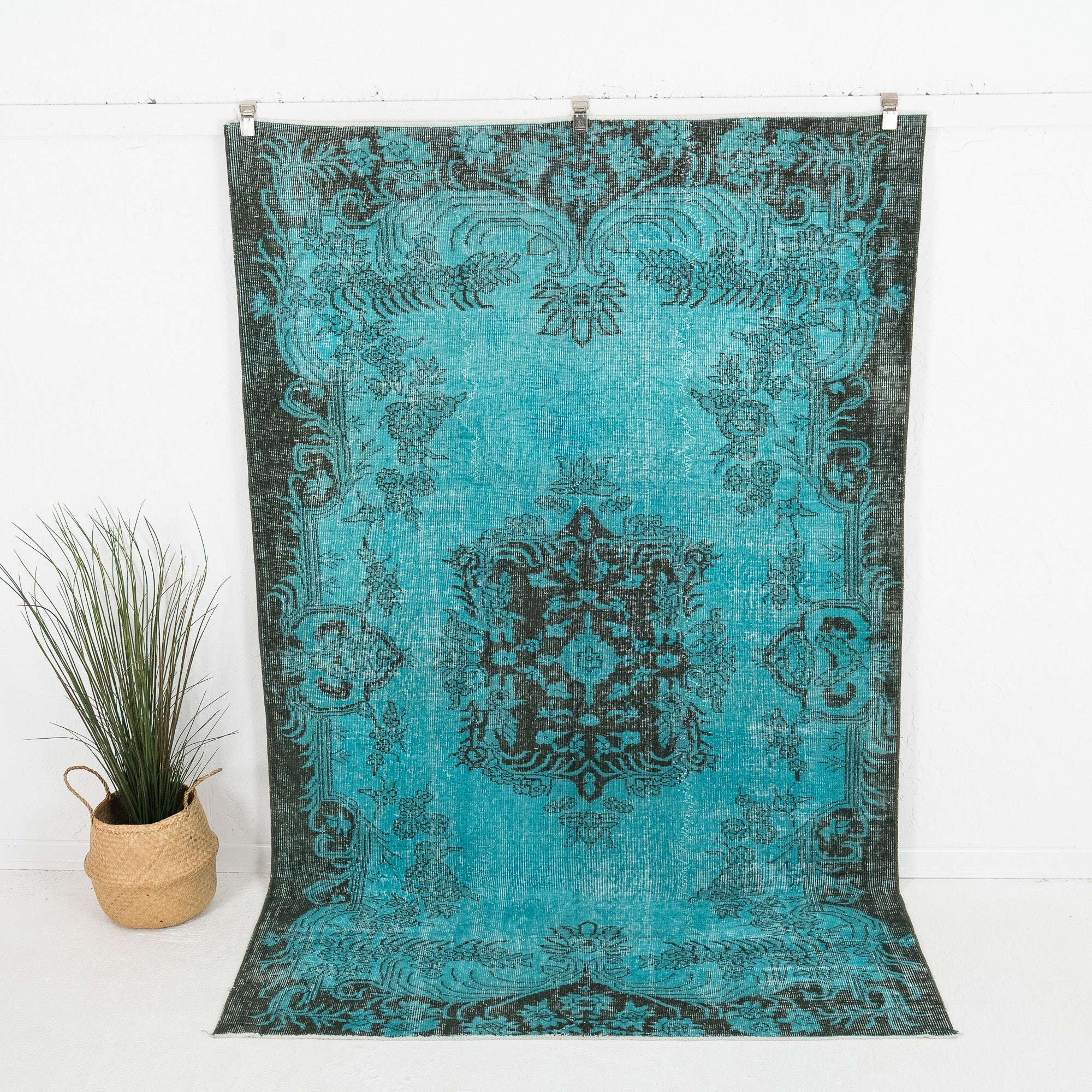 Velyra - Vintage Turkish Area Rug