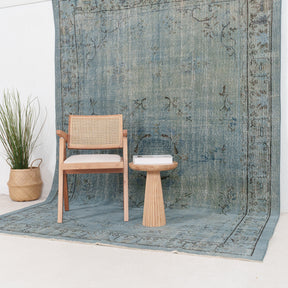 Xaerisis - Vintage Turkish Area Rug