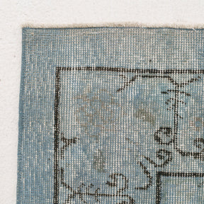 Xaerisis - Vintage Turkish Area Rug