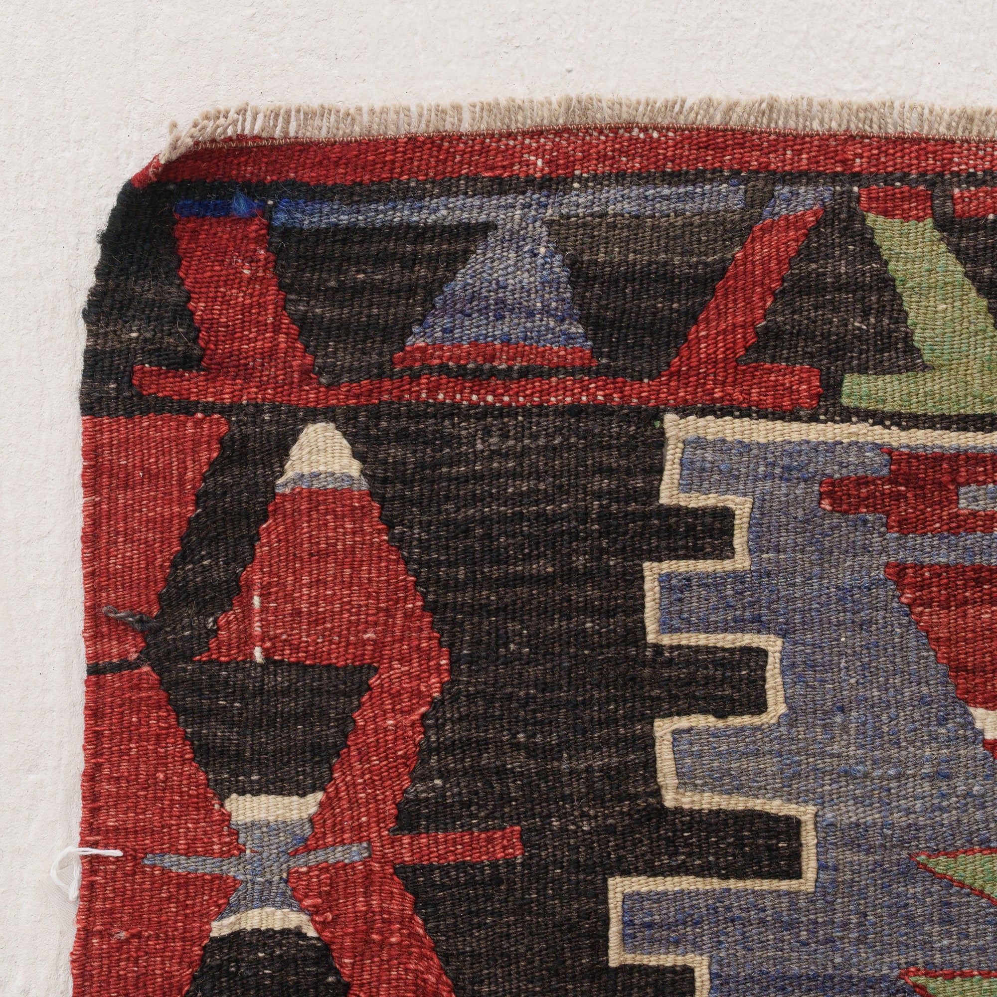 Vaelisia - Vintage Turkish Area Rug