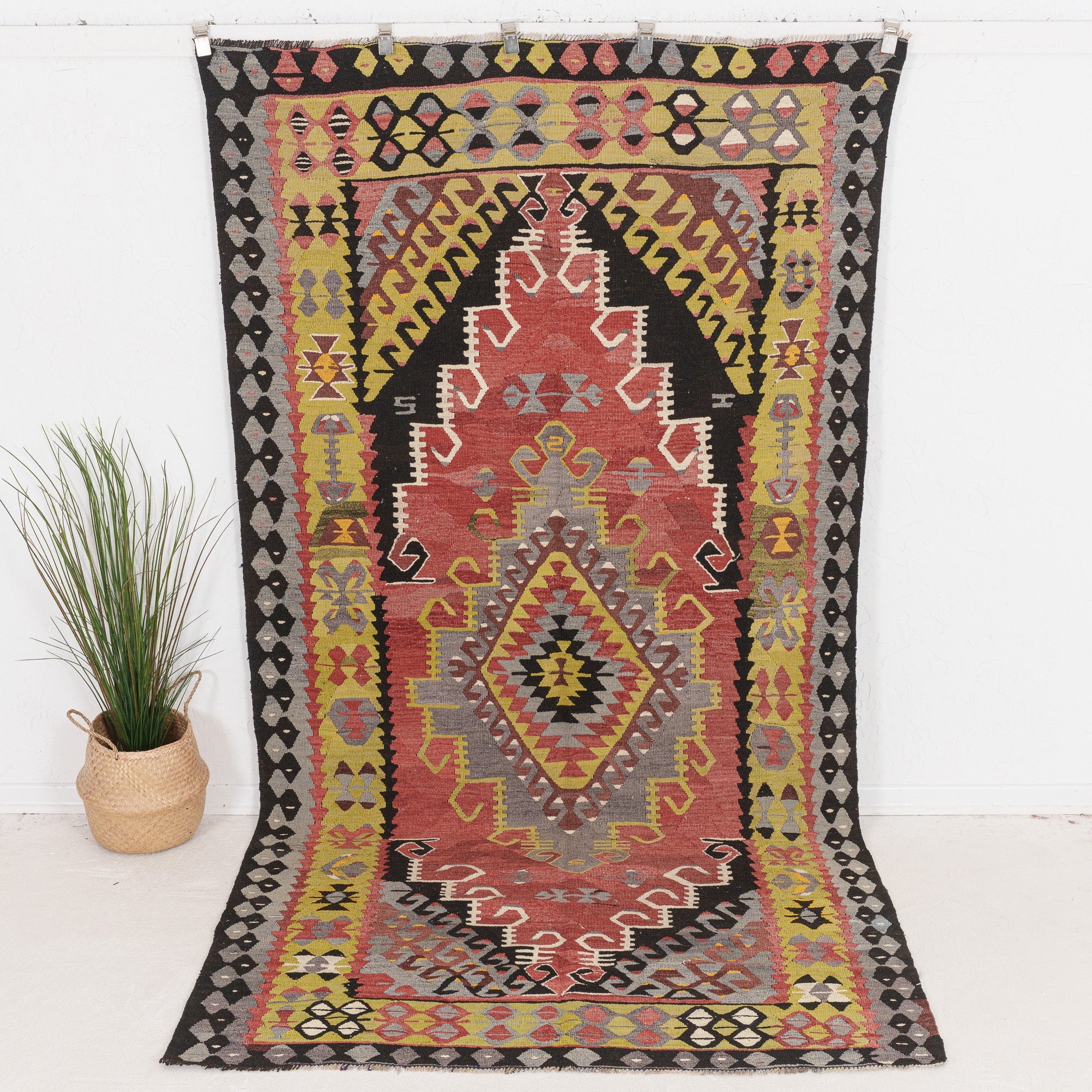 Urielin - Vintage Turkish Area Rug