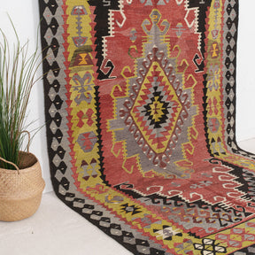 Urielin - Vintage Turkish Area Rug