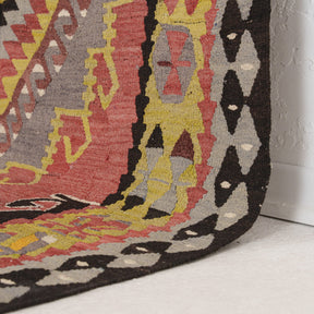 Urielin - Vintage Turkish Area Rug