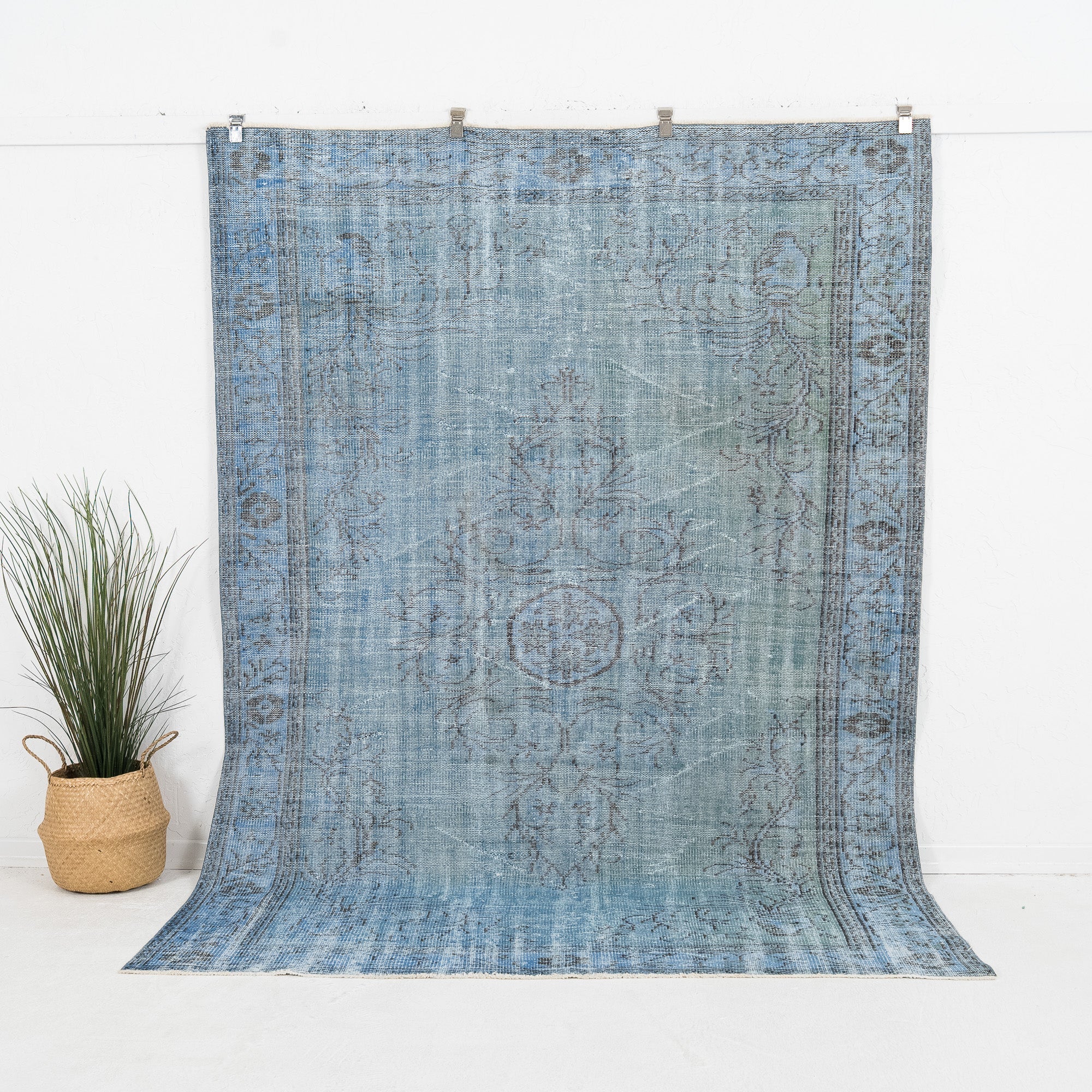 Taliora - Vintage Turkish Area Rug