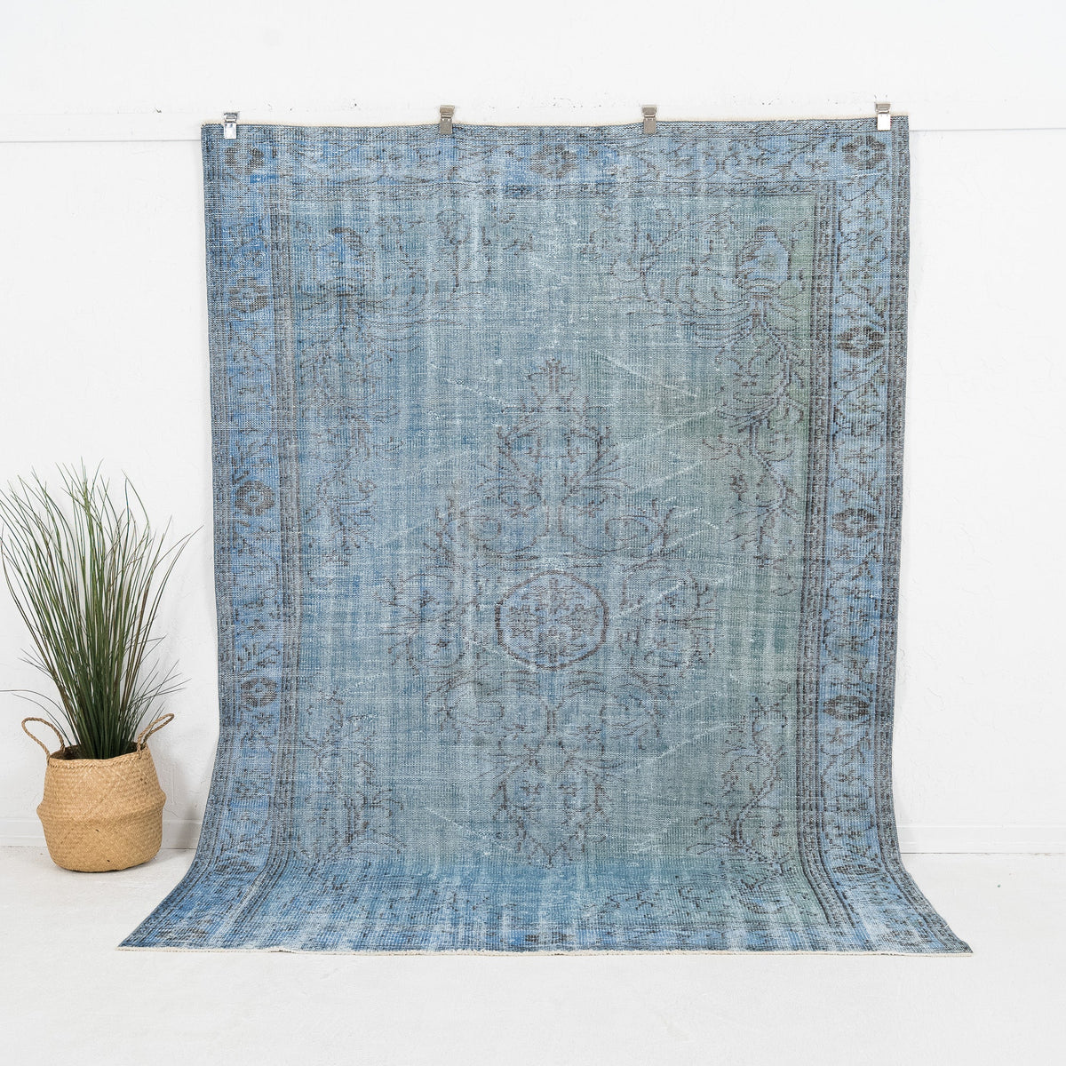 Taliora - Vintage Turkish Area Rug