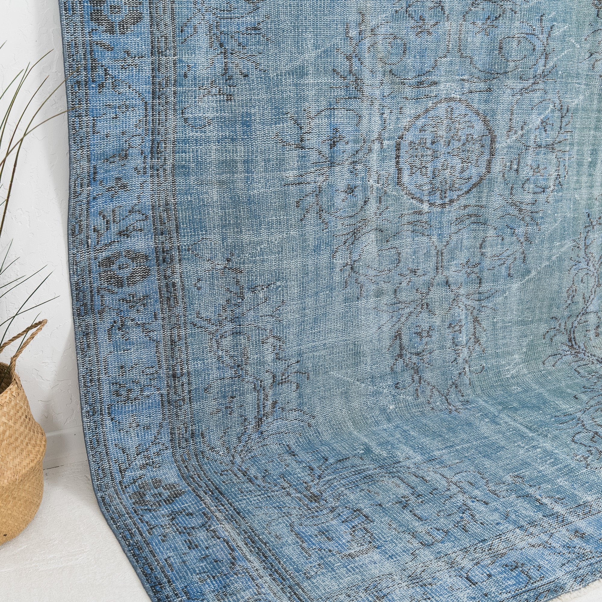 Elvarielle - Vintage Turkish Area Rug