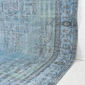 Taliora - Vintage Turkish Area Rug