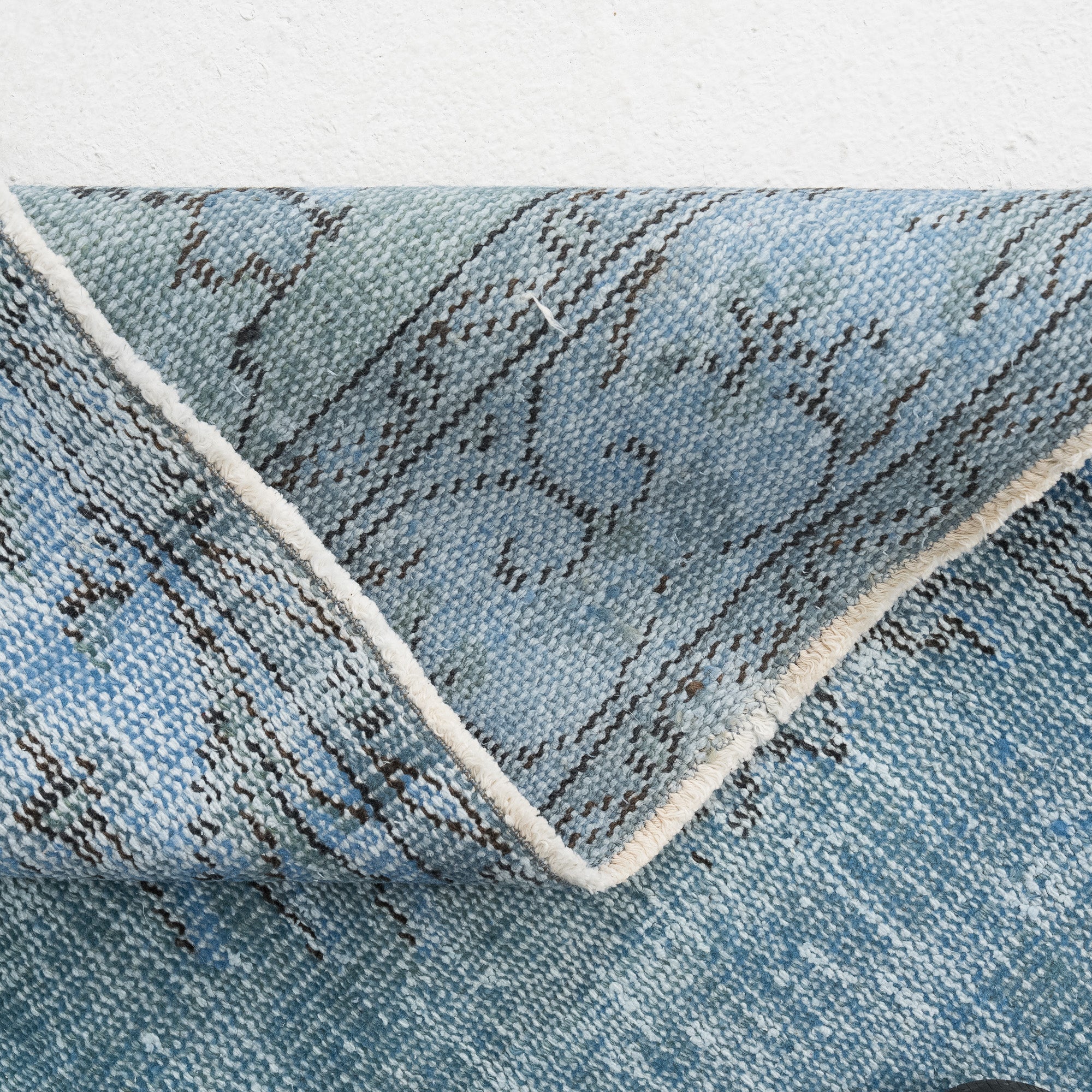Taliora - Vintage Turkish Area Rug