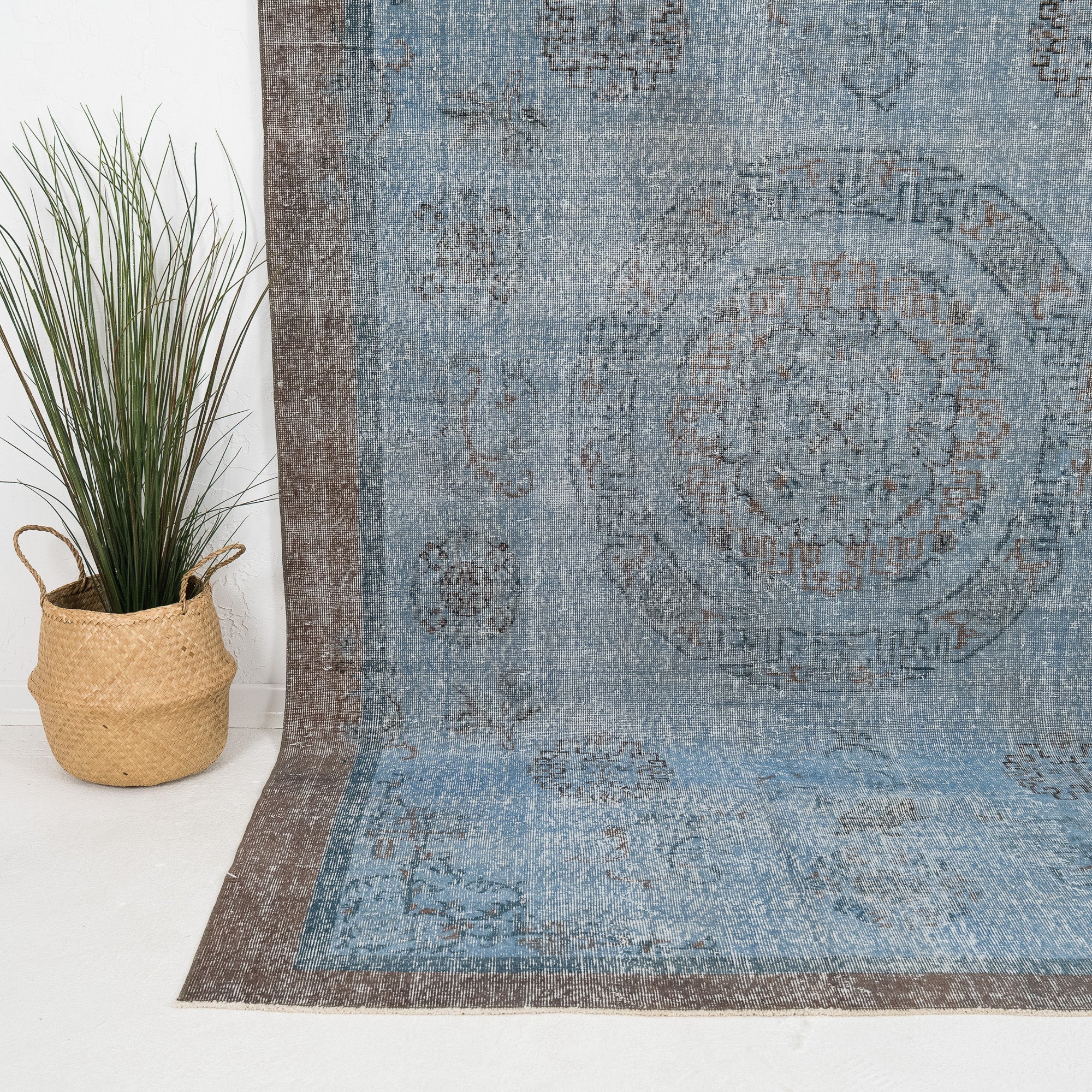Orvessa - Vintage Turkish Area Rug