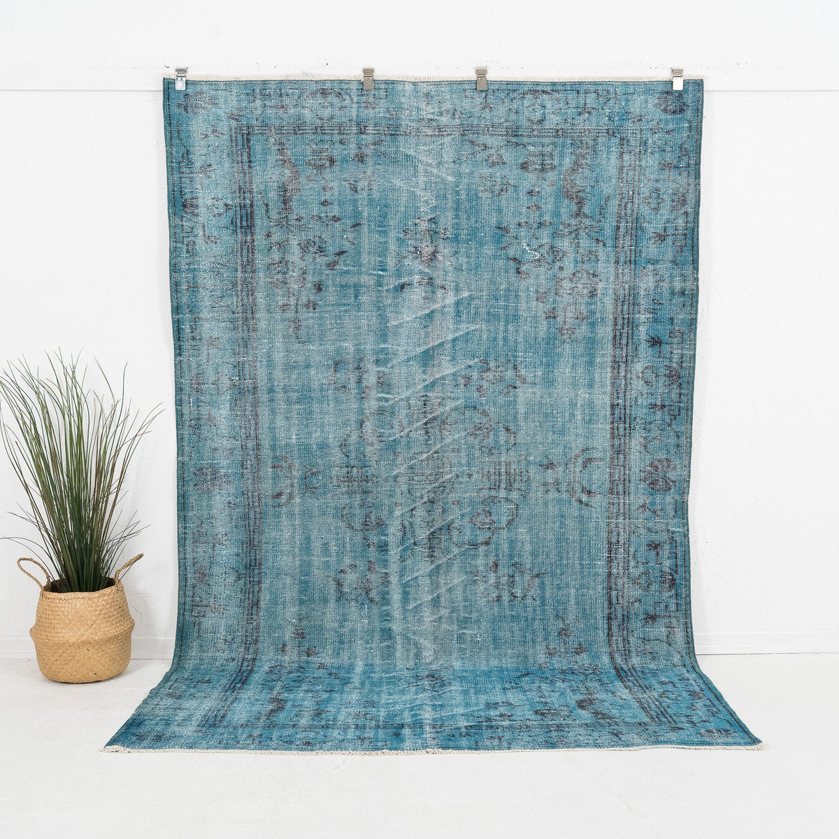 Zelarise - Vintage Turkish Area Rug
