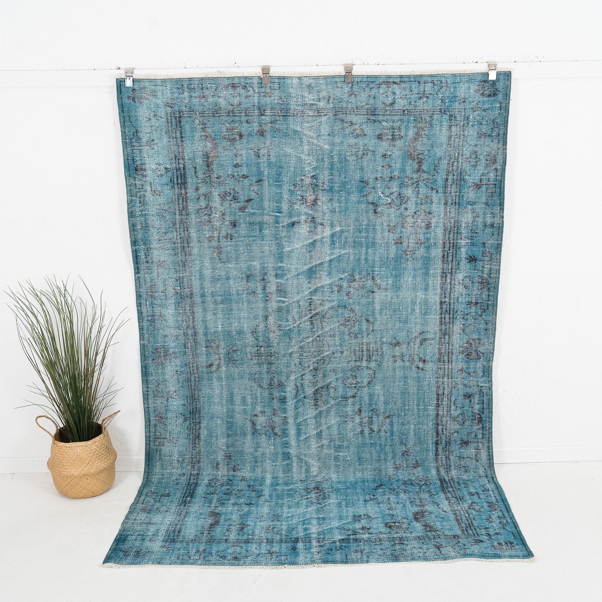 Zelarise - Vintage Turkish Area Rug