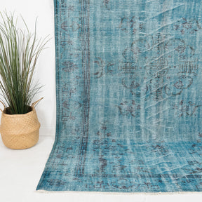 Zelarise - Vintage Turkish Area Rug