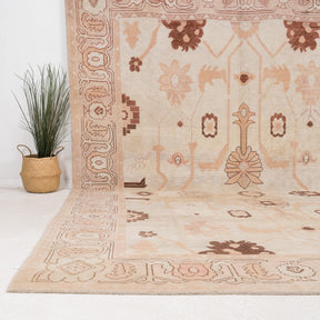 Velindraea - Vintage Turkish Area Rug