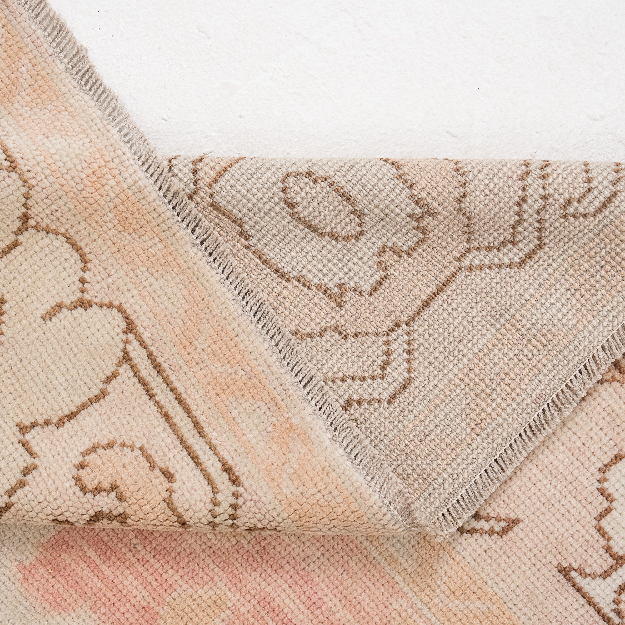Velindraea - Vintage Turkish Area Rug