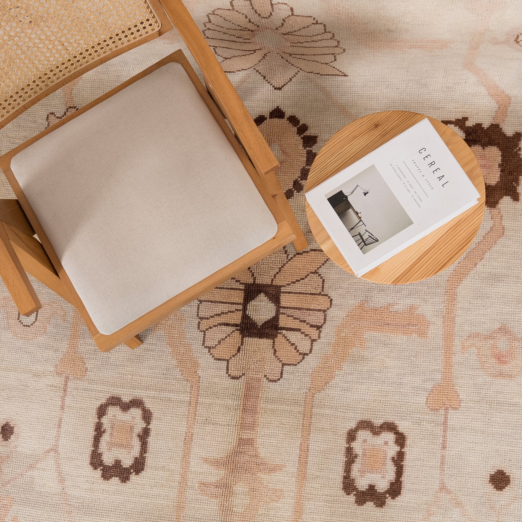 Velindraea - Vintage Turkish Area Rug