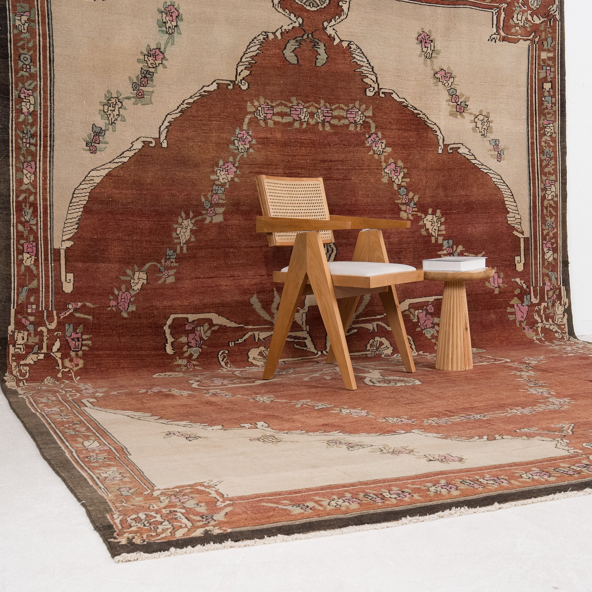 Seranys - Vintage Turkish Area Rug