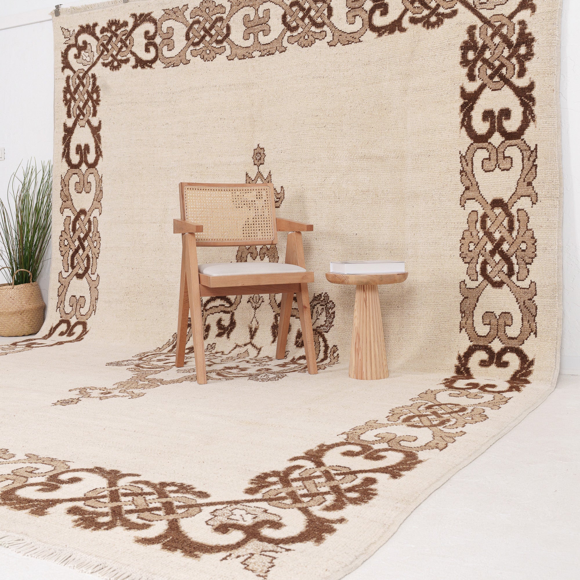 Jaerisa - Vintage Turkish Area Rug