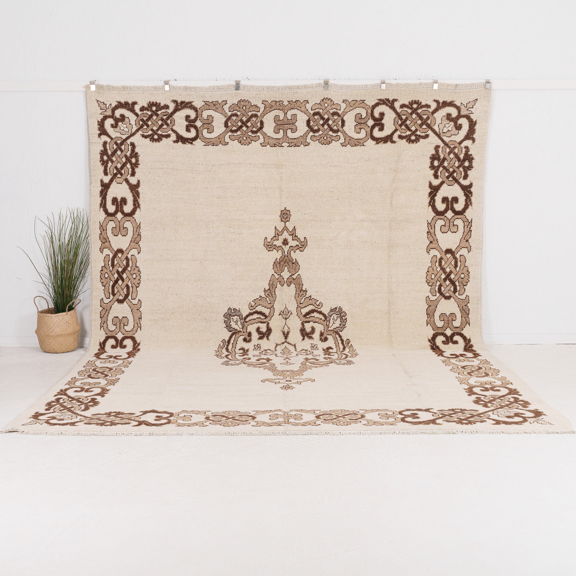 Jaerisa - Vintage Turkish Area Rug