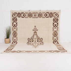 Jaerisa - Vintage Turkish Area Rug