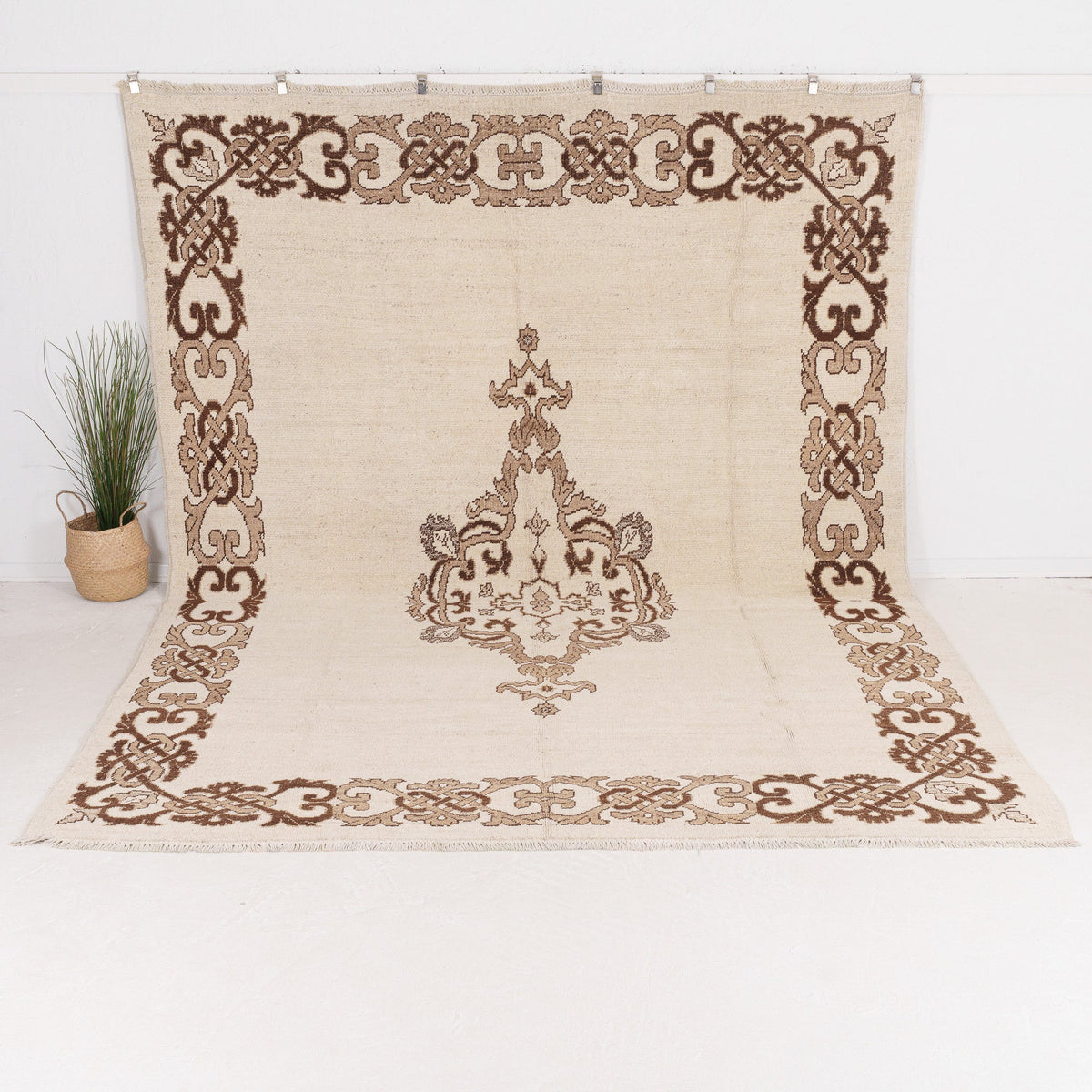 Jaerisa - Vintage Turkish Area Rug