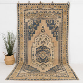 Calivyne - Vintage Turkish Area Rug