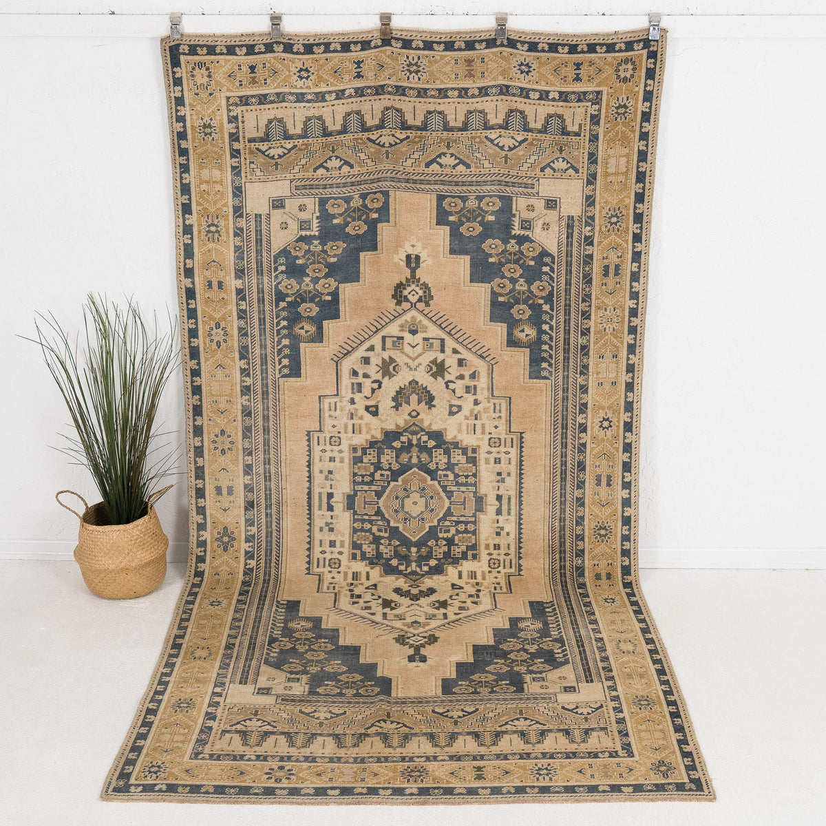 Calivyne - Vintage Turkish Area Rug