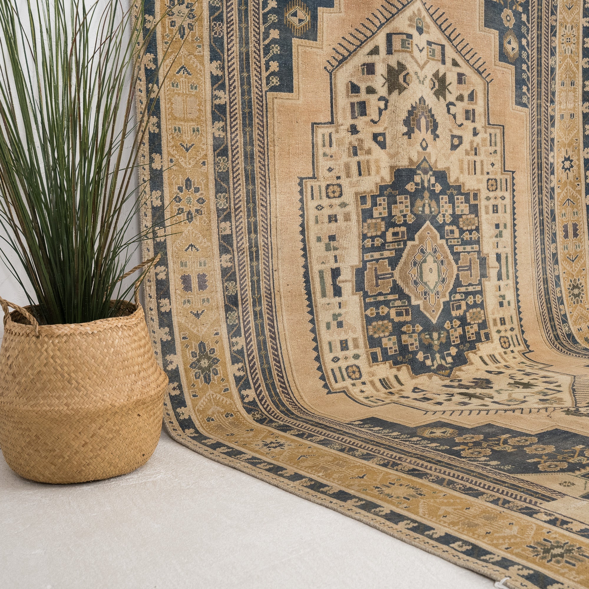 Calivyne - Vintage Turkish Area Rug
