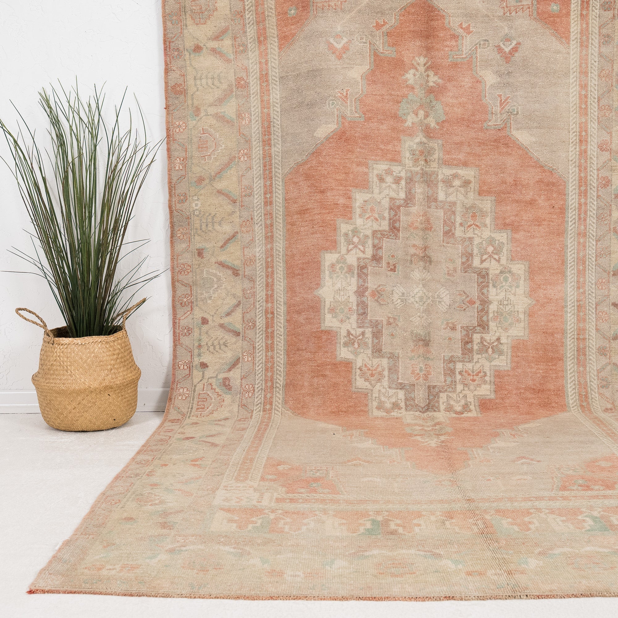 Mariloria - Vintage Turkish Area Rug