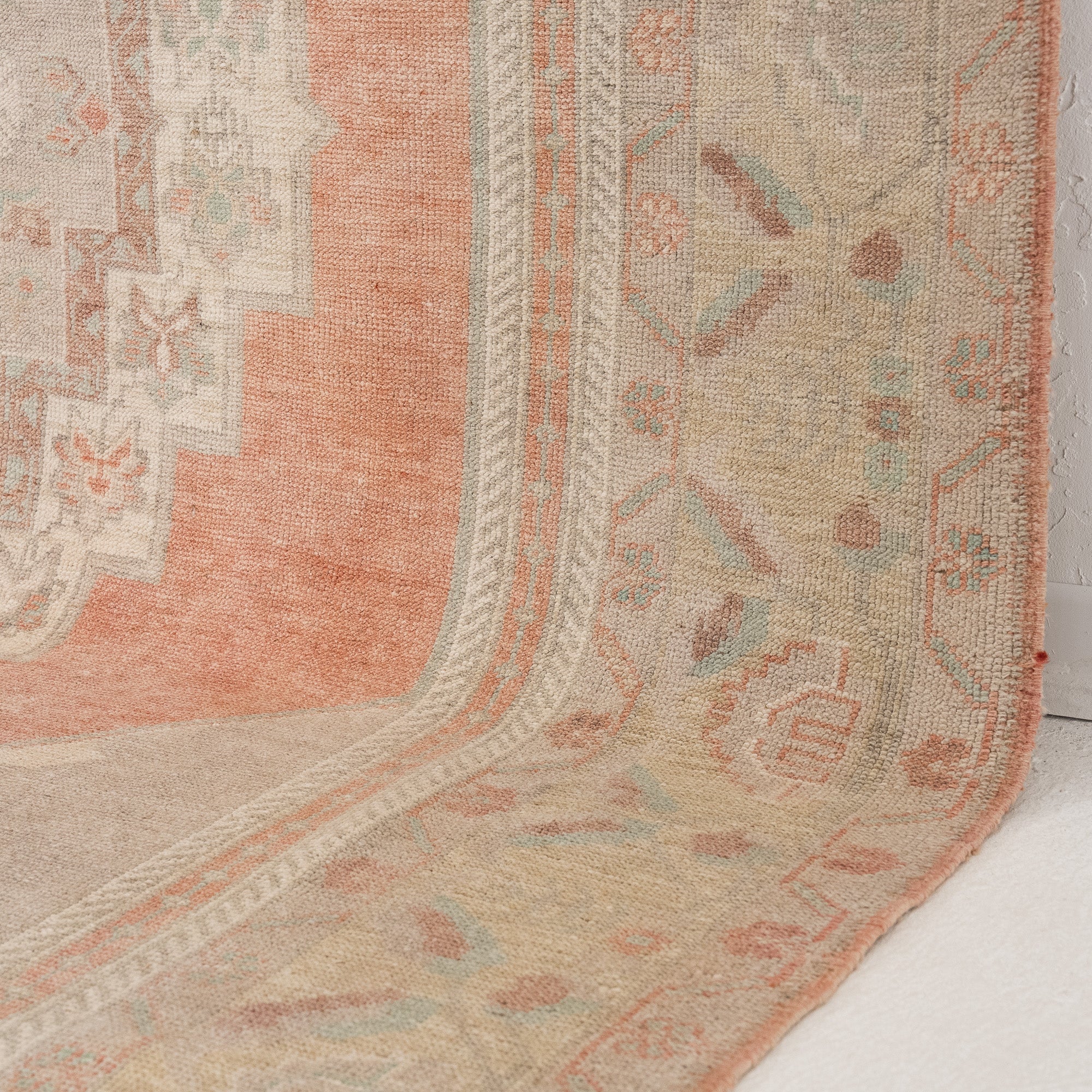 Mariloria - Vintage Turkish Area Rug