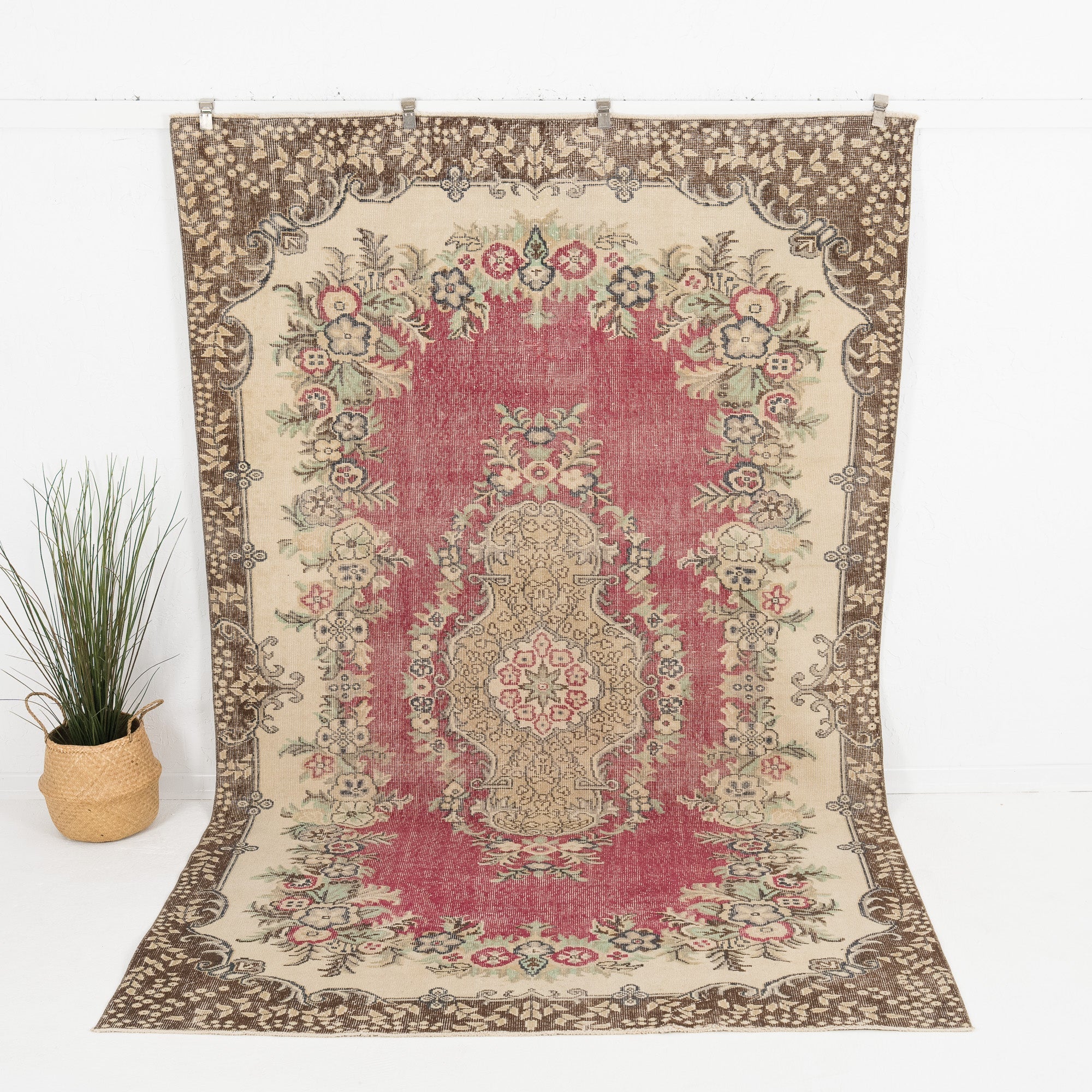 Lysaviera - Vintage Turkish Area Rug