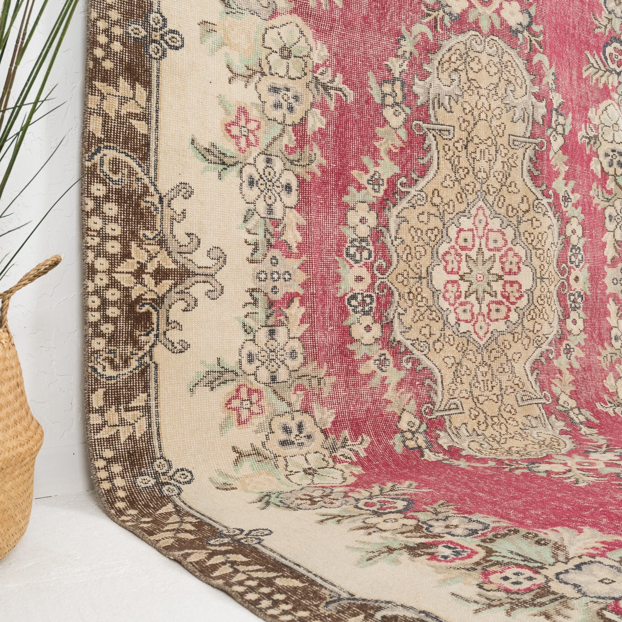 Lysaviera - Vintage Turkish Area Rug