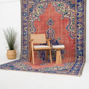 Elvayne - Vintage Turkish Area Rug