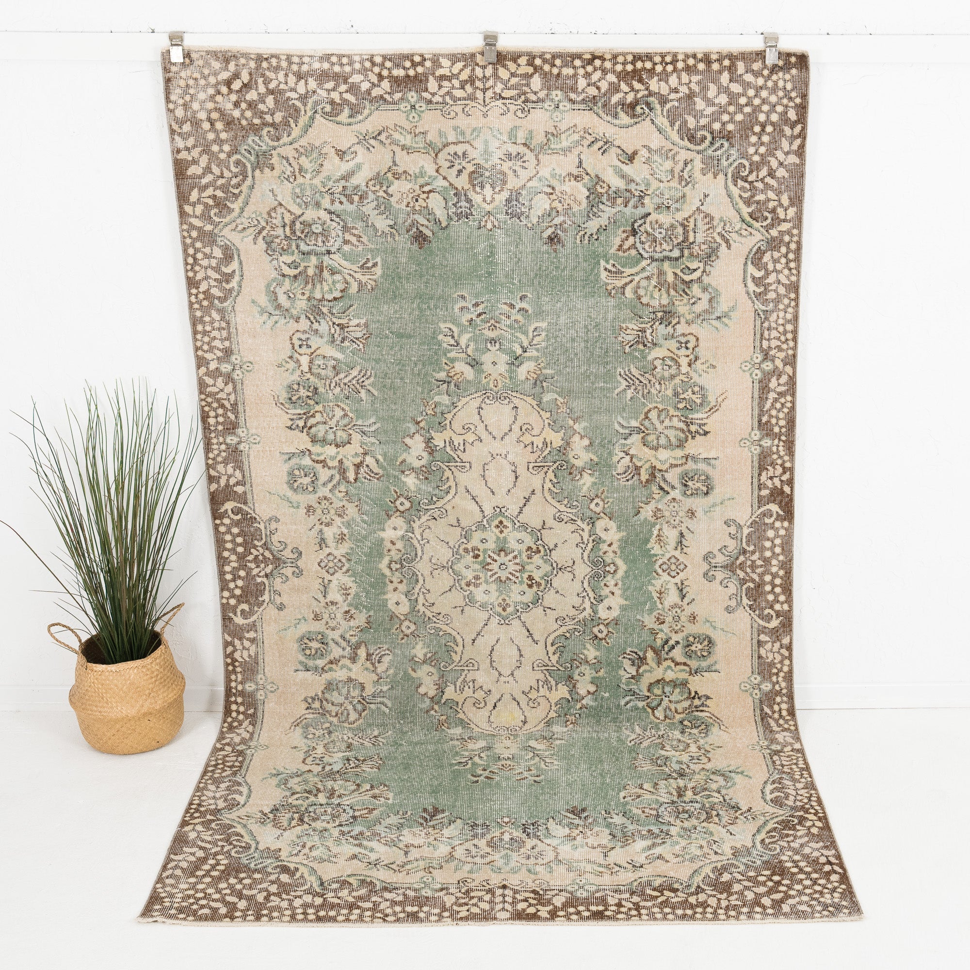 Sorevia - Vintage Turkish Area Rug