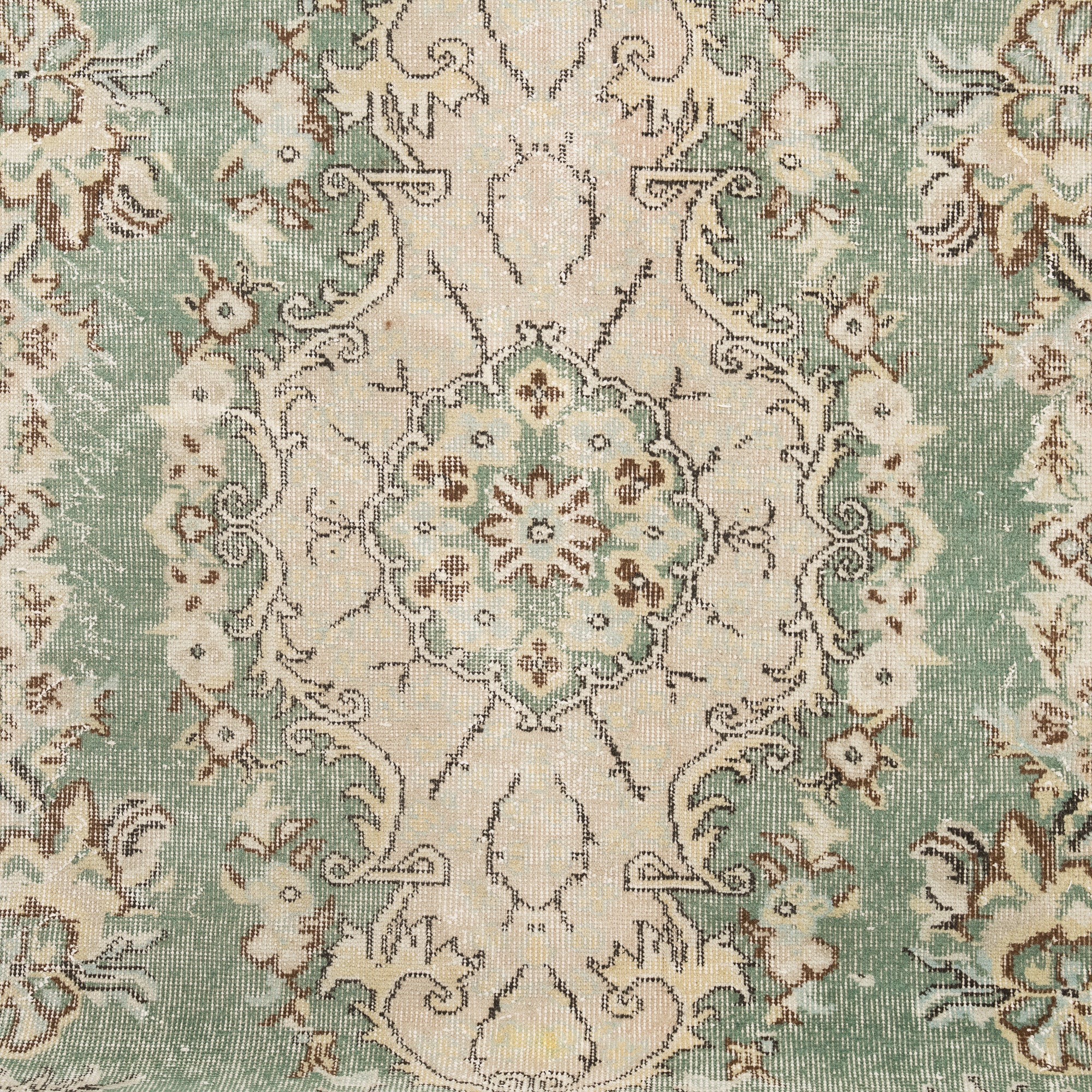 Sorevia - Vintage Turkish Area Rug