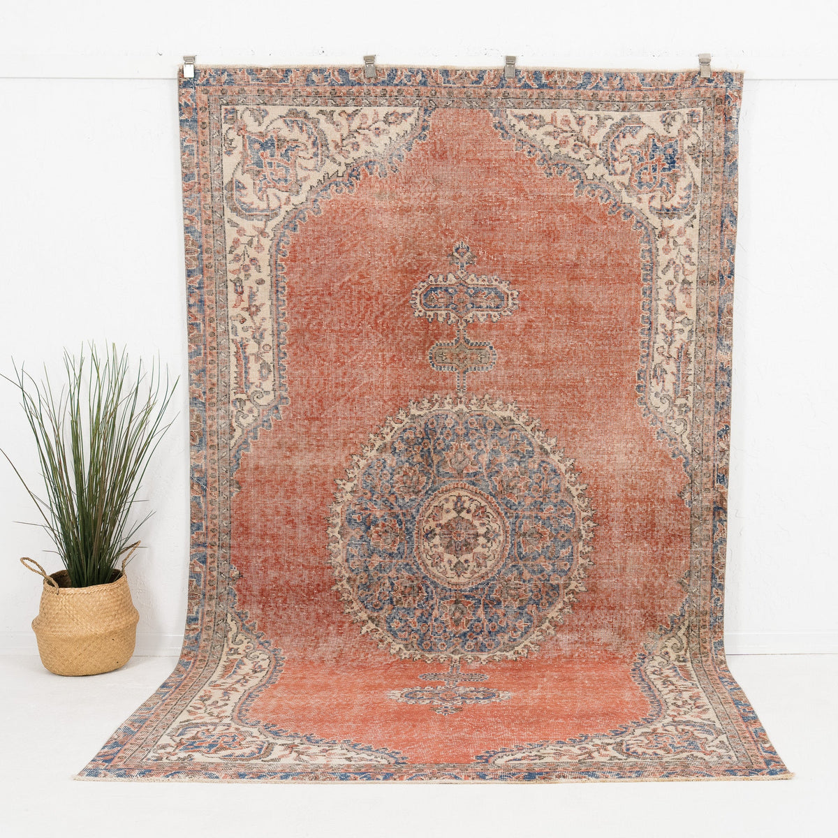 Isaleth - Vintage Turkish Area Rug