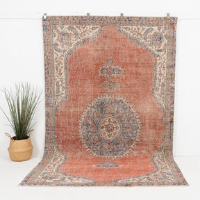 Isaleth - Vintage Turkish Area Rug