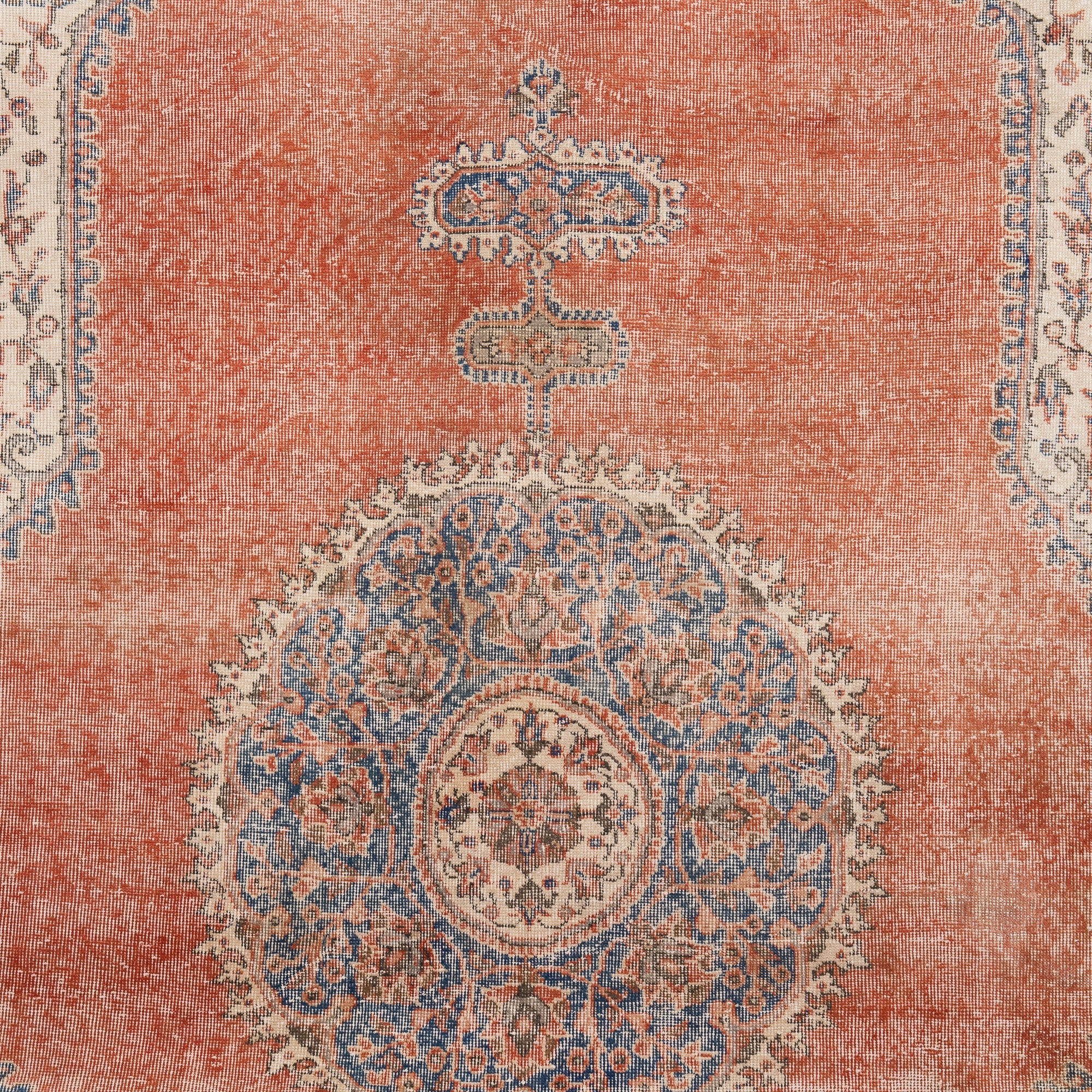 Isaleth - Vintage Turkish Area Rug