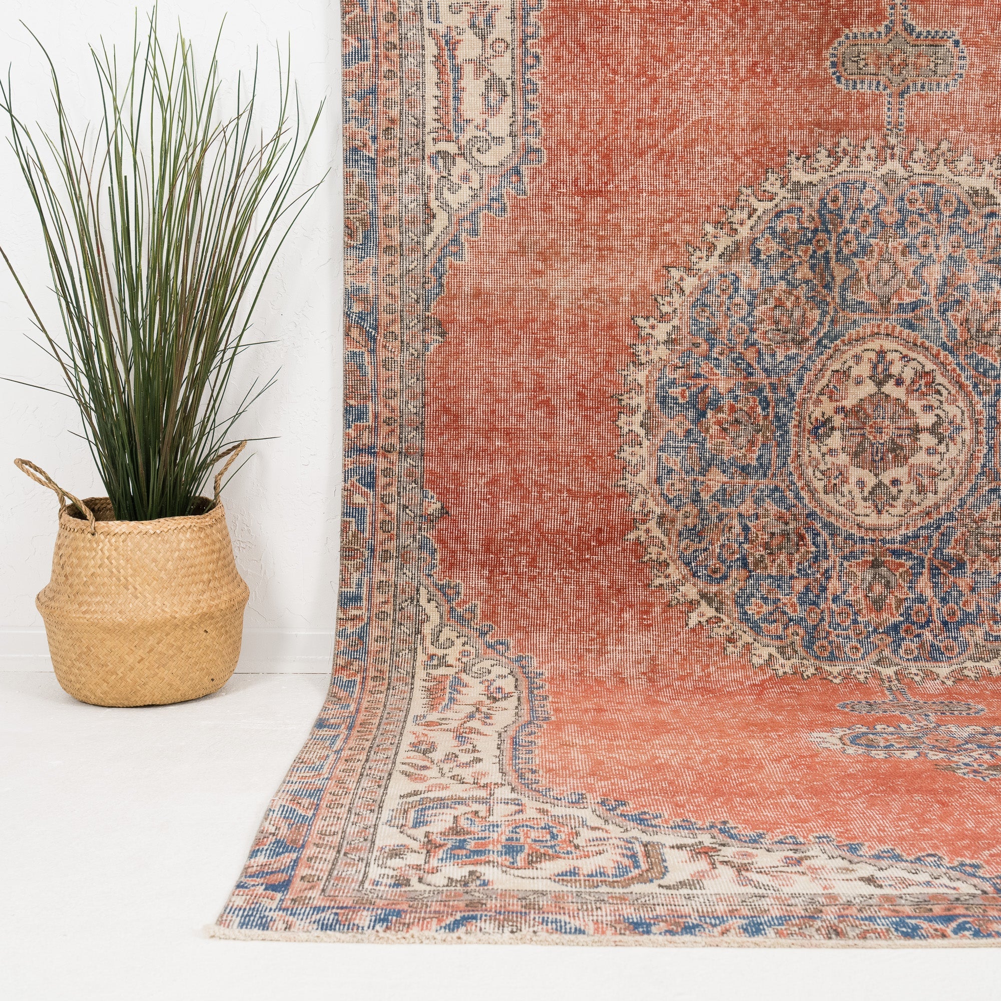 Isaleth - Vintage Turkish Area Rug