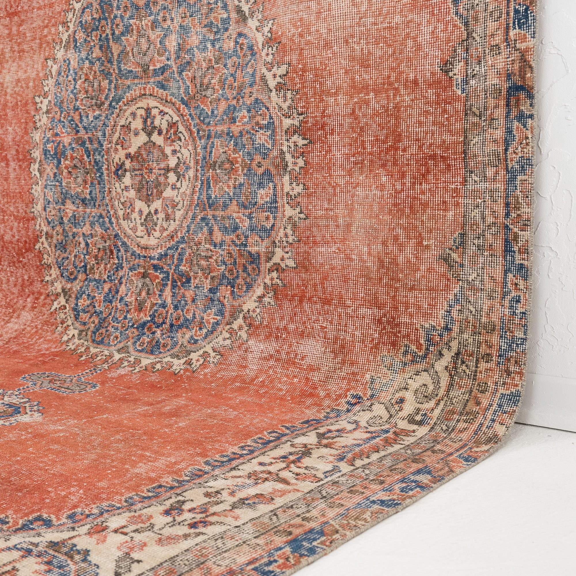 Isaleth - Vintage Turkish Area Rug