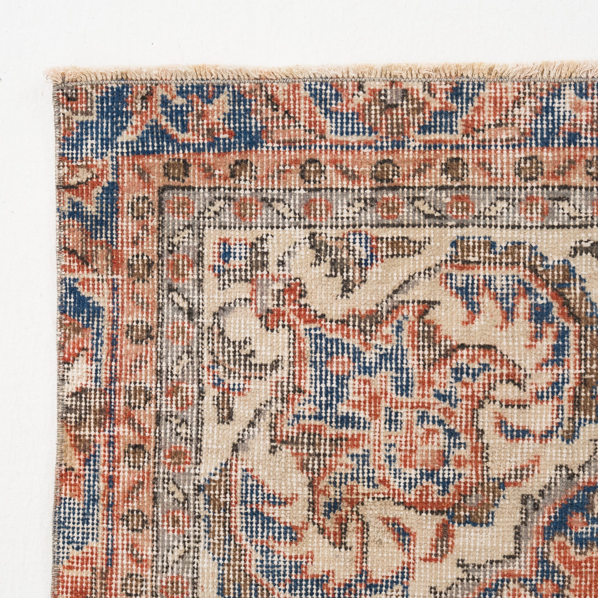 Isaleth - Vintage Turkish Area Rug