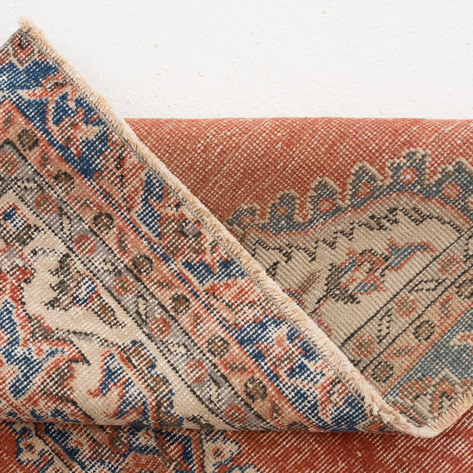 Isaleth - Vintage Turkish Area Rug