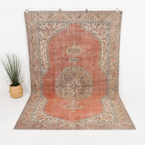 Caedrine - Vintage Turkish Area Rug