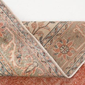 Caedrine - Vintage Turkish Area Rug