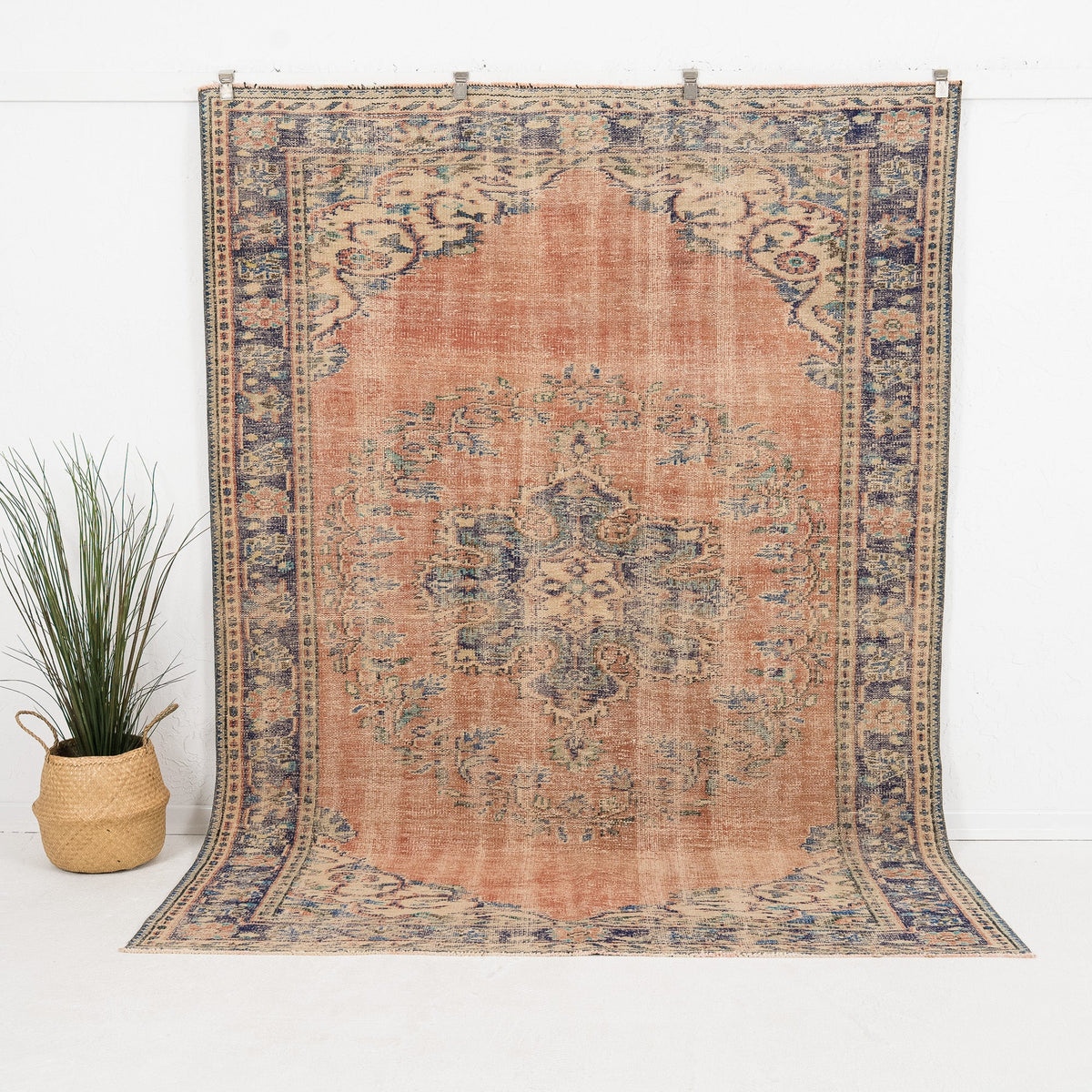 Solindra - Vintage Turkish Area Rug