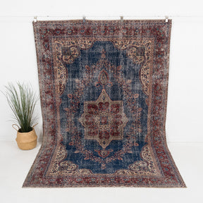 Mirelysia - Vintage Turkish Runner Rug